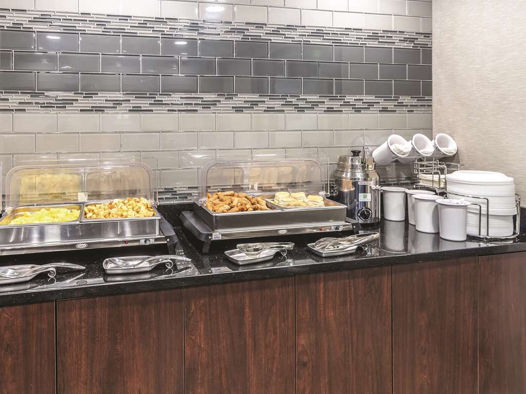 La Quinta By Wyndham Myrtle Beach - N. Kings Hwy Restoran foto